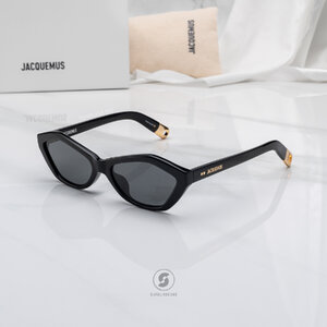 แว่นกันแดด JACQUEMUS BAMBINO JAC42 C1