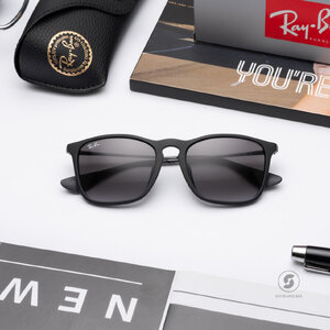 Ray Ban Chris RB4187F 622/8G Black Frame/Gray Gradient Lens
