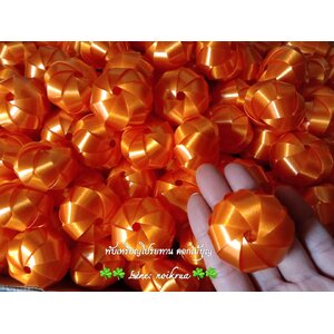 ลูกส้มสีส้มทอง งานตัวเปล่า