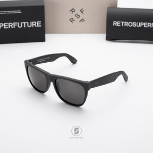 แว่นกันแดด SUPER SP W5E Classic Black Matte