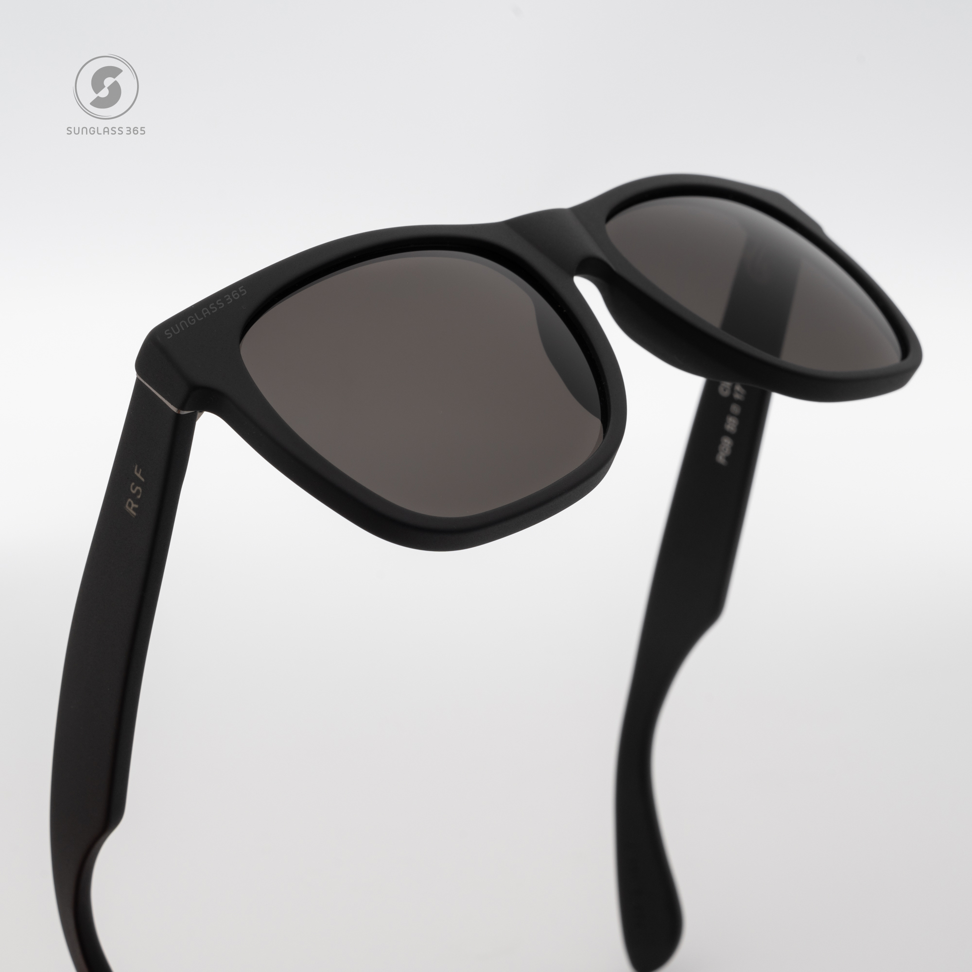 แว่นกันแดด SUPER SP PG9 Classic Black Matte