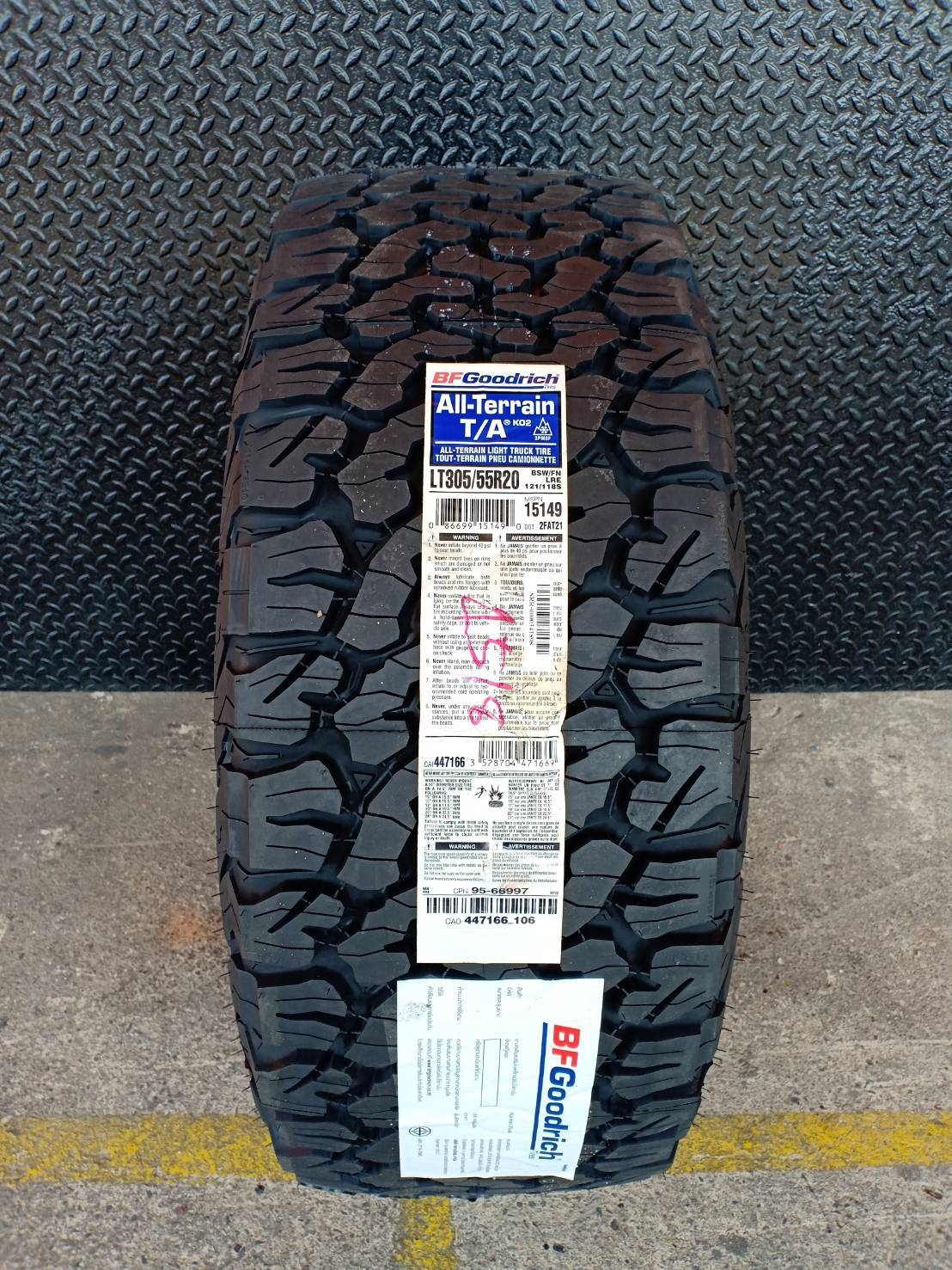 มาแล้วว BF GOODRICH KO2 305/55-20 ปี19 ยาง USA