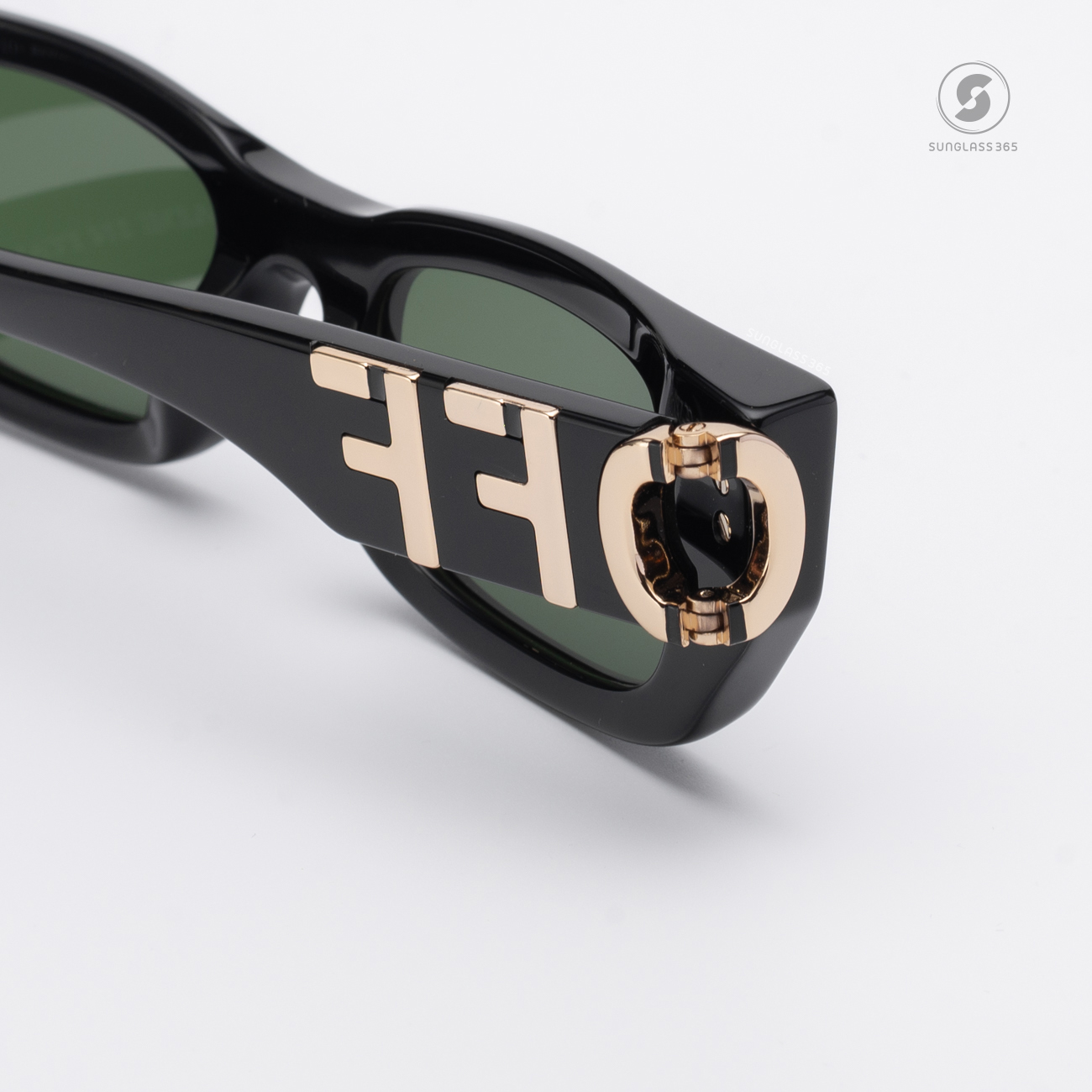 แว่นกันแดด Off-White OERI124 1055