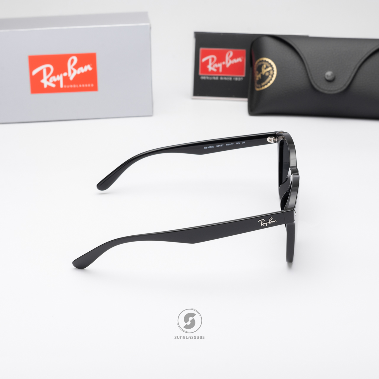 Ray-Ban RB4392D 601/87 Black / Dark Grey