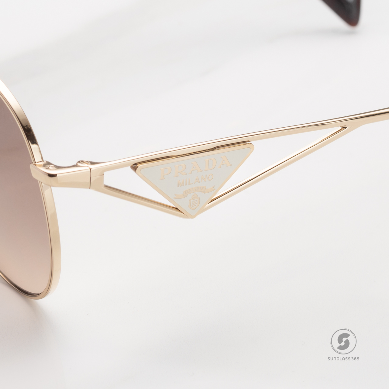 PRADA PR73ZS ZVN3D0 Pale Gold