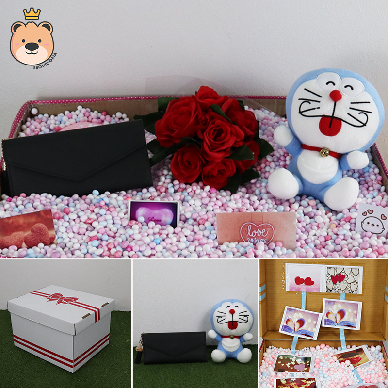 เซ็ตเซอร์ไพรส์ เม็ดโฟม {ของขวัญวาเลนไทน์,ของขวัญให้แฟน } ตุ๊กตาโดเรม่อน7 นิ้ว (แลบลิ้น ) +กระเป๋าเลือกแบบได้ +ตกแต่ง+โฟม+ดอกไม้+กล่องของขวัญเปิดฝา
