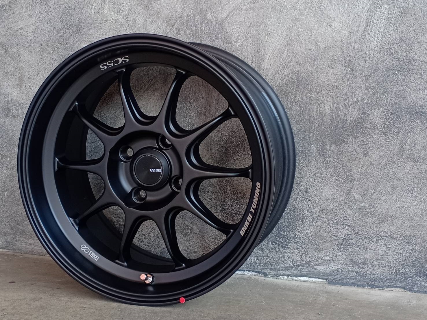 ENKEI TUNING SC55 15X7 4X100 28 73.1 DBK2QR2K