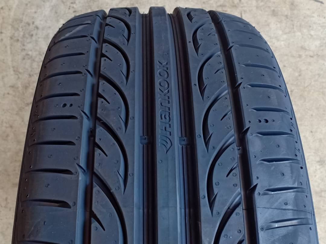 ยางใหม่ HANKOOK V12EVO2 205/50-17 เส้น 2250 เท่านั้น