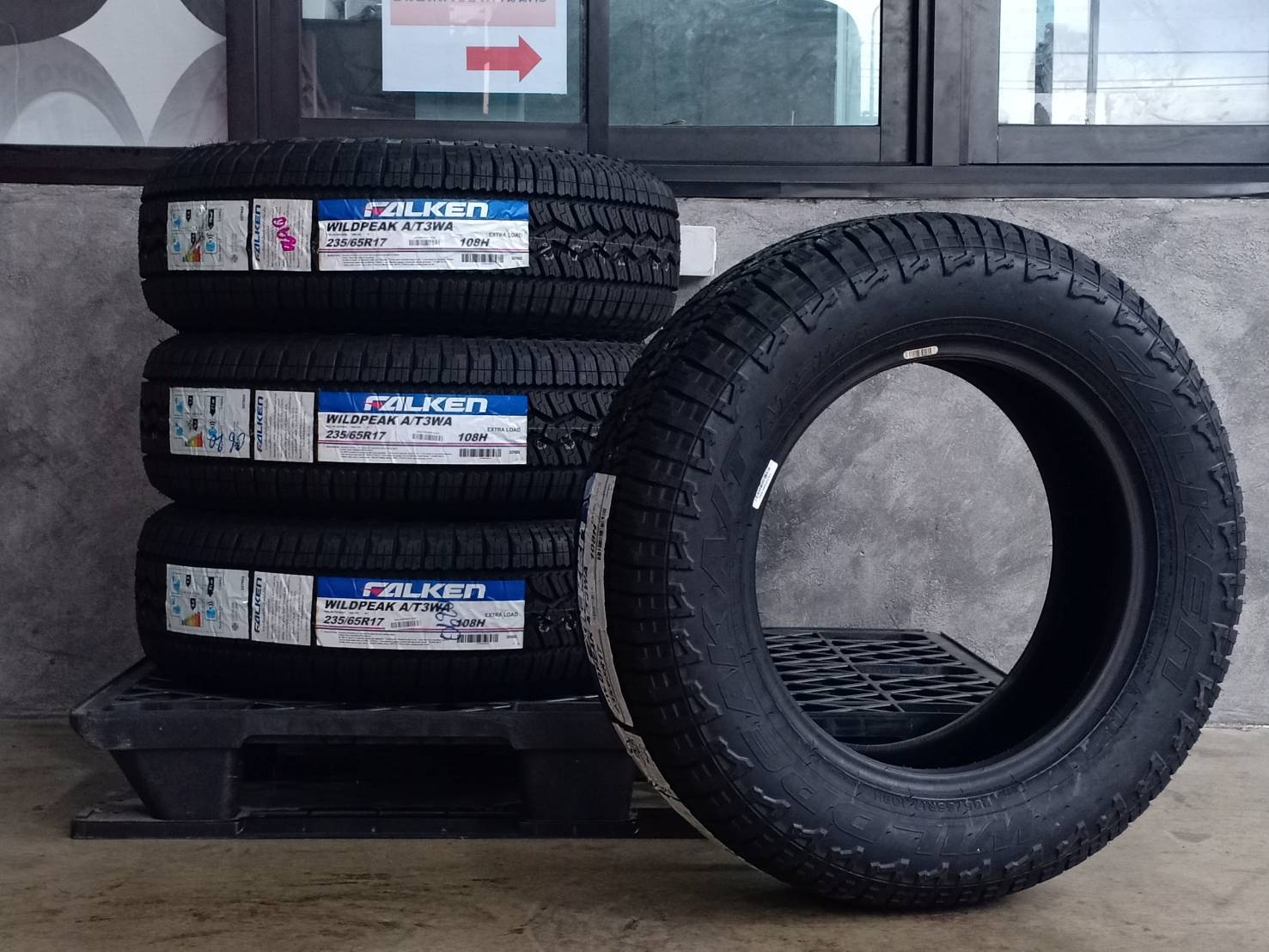 FALKEN 235/65R17 WILDPEAK A/T3WA 108H THAILAND