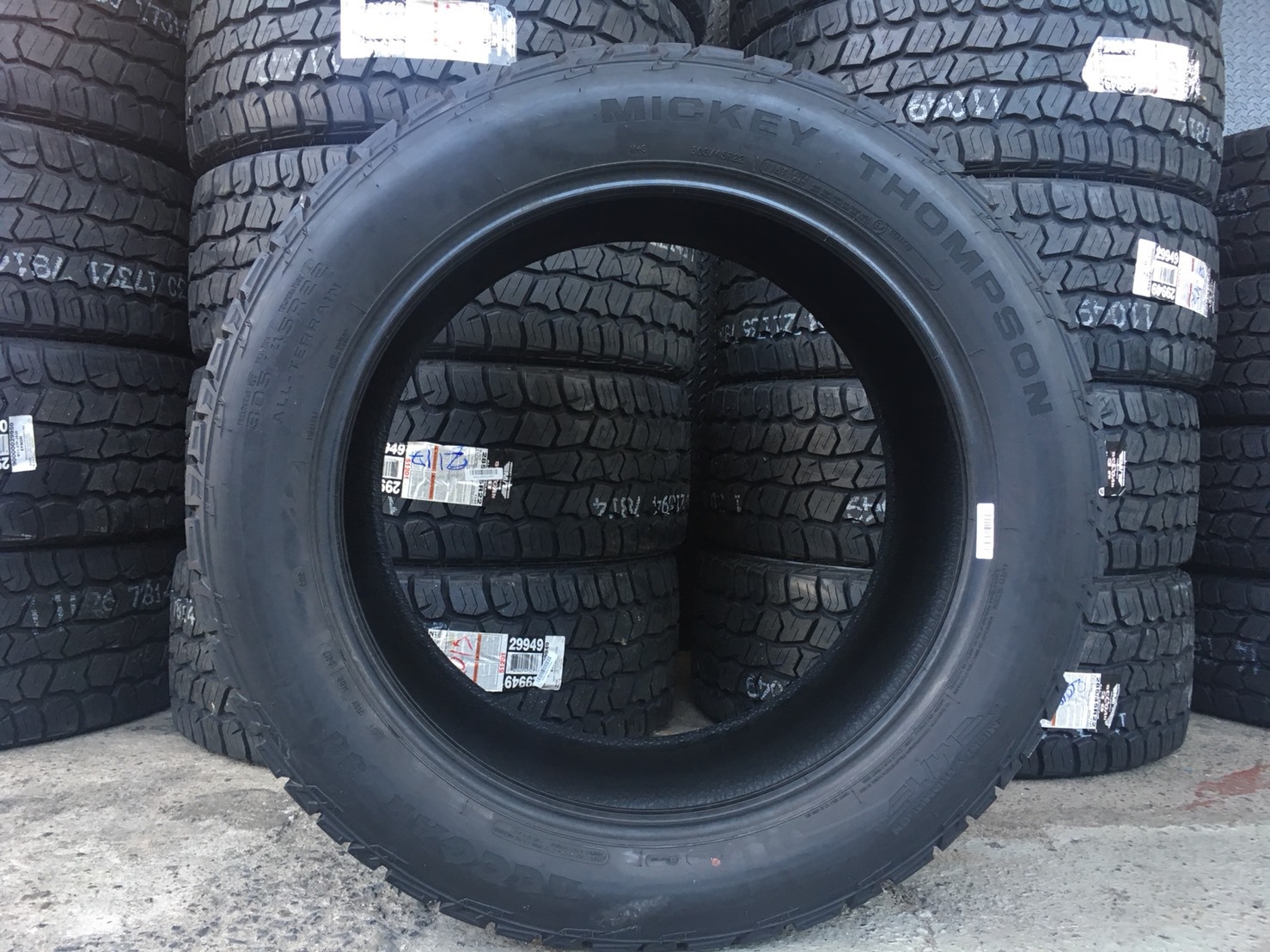 MICKEY THOMPSON DEEGAN 38 AT 305W45S22 มีของเลย ที่เดียวในไทย