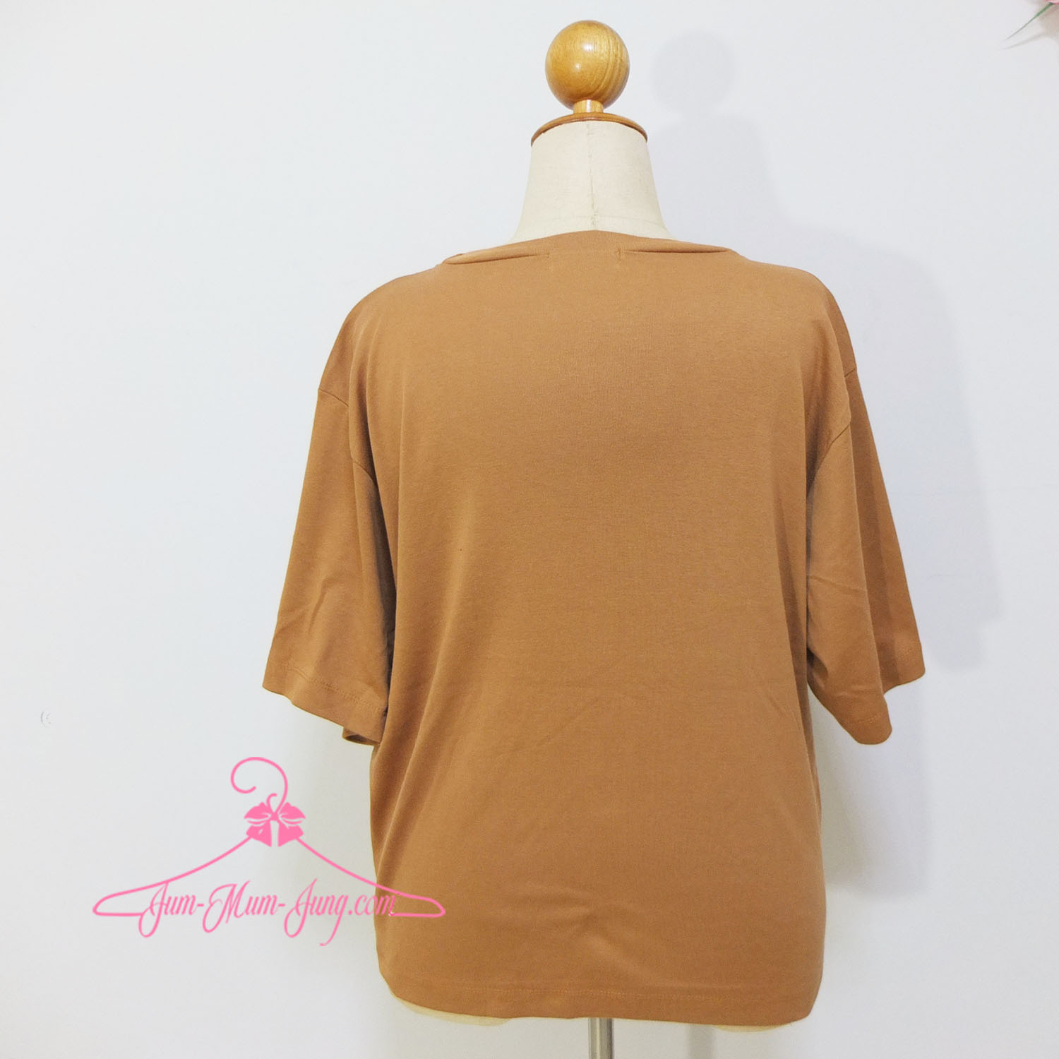 *อก52-54นิ้ว*เสื้อยืดคนอ้วนผ้าcottonเนื้อนุ่มสีน้ำตาลสกรีนลายการ์ตูนด้านข้าง สวยเก๋น่ารักมากๆค่ะ