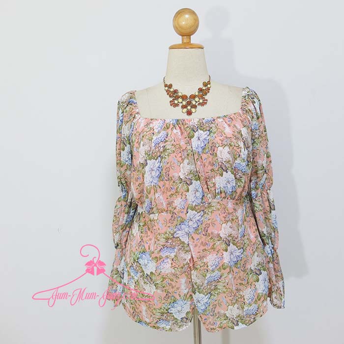 *อกฟรีไซส์46-50นิ้ว*เสื้อแฟชั่นคนอ้วนคอกว้างใส่ยางยืดผ้าชีฟองสีโอรสลายดอกไม้แขนยาวสม๊อกยางยืด2ชั้นผ่าชายตรงกลาง มีซับใน ด้านหลังสม๊อกยางยืด สวยเก๋น่ารักมากๆค่ะ