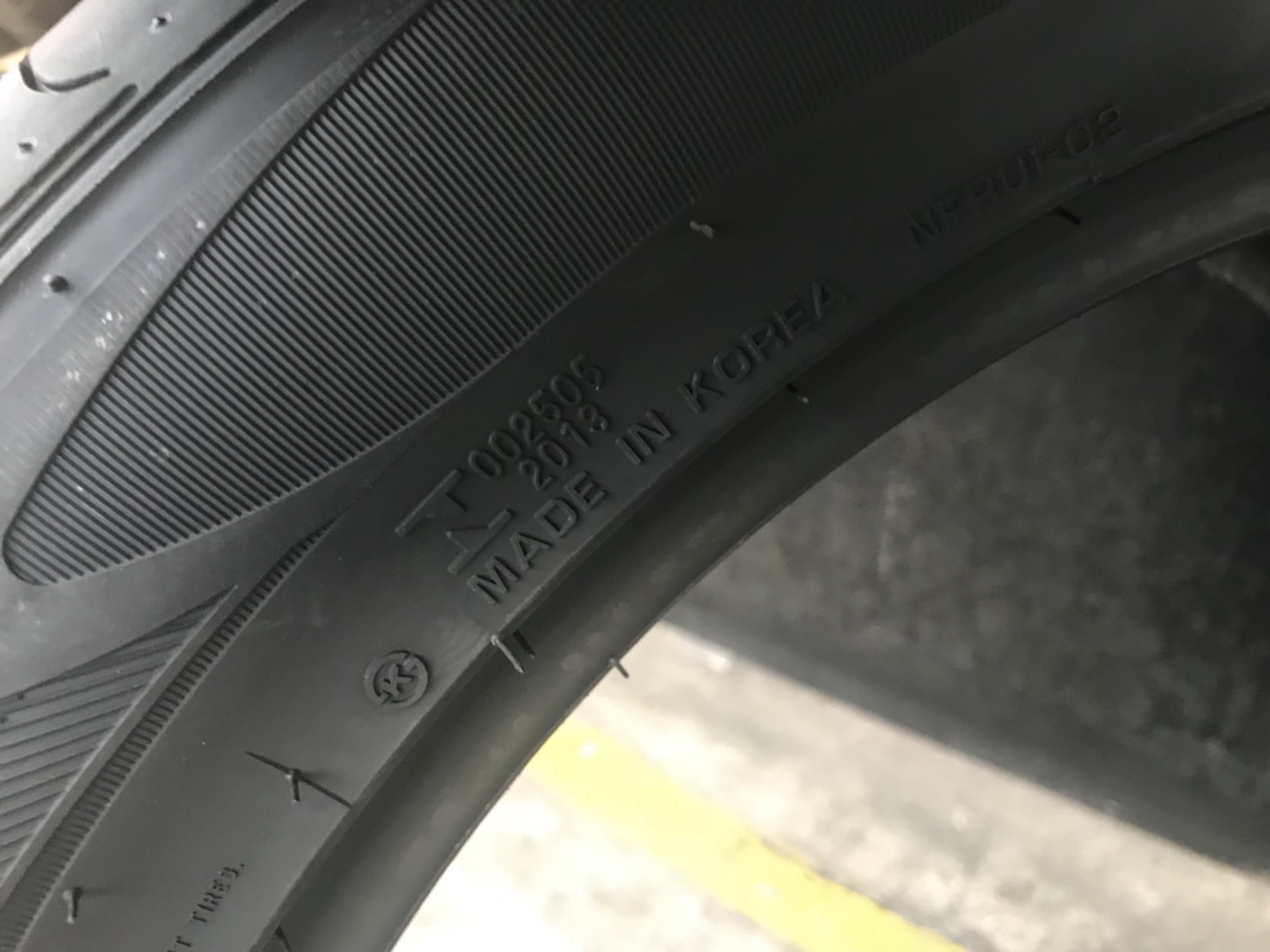 NEXEN RU1 235-50-19 เส้น 5500 ปี18