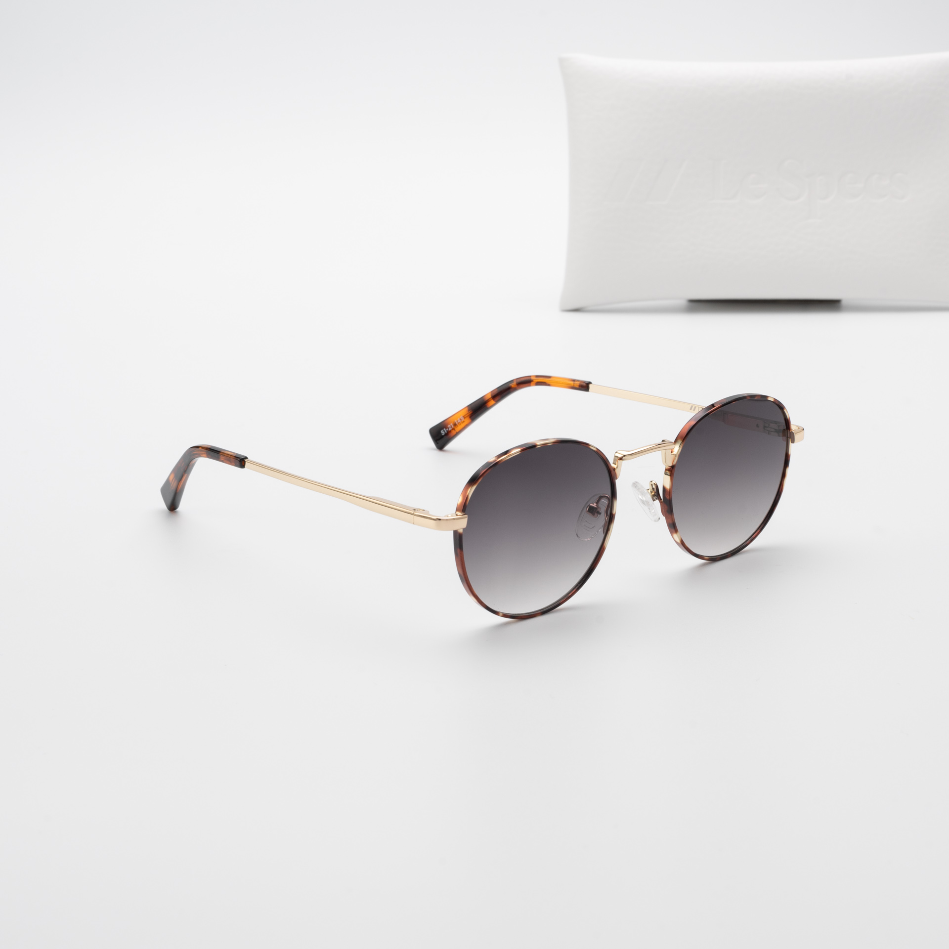 แว่นกันแดด Le Specs LSP2552166 LOST LEGACY Gold Tort Grey Gradient