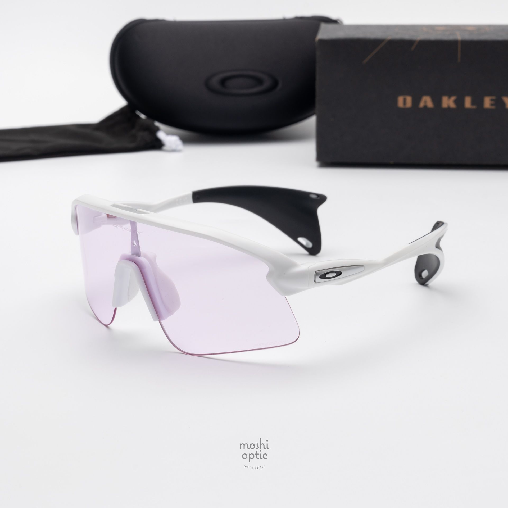 OAKLEY STUNT DEVIL OO9517-07 Matte White Prizm Low Light