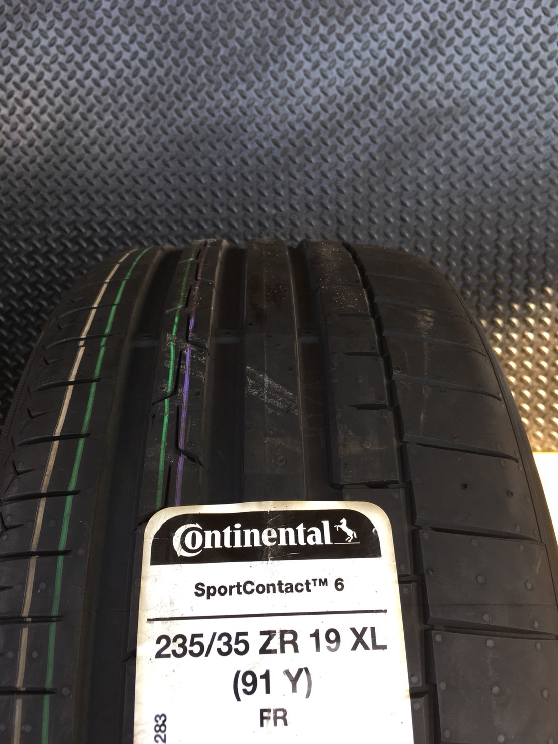 CONTINENTAL CONTACT6 CSC6 235/35-19 เส้น 6500 ปกติ 13500