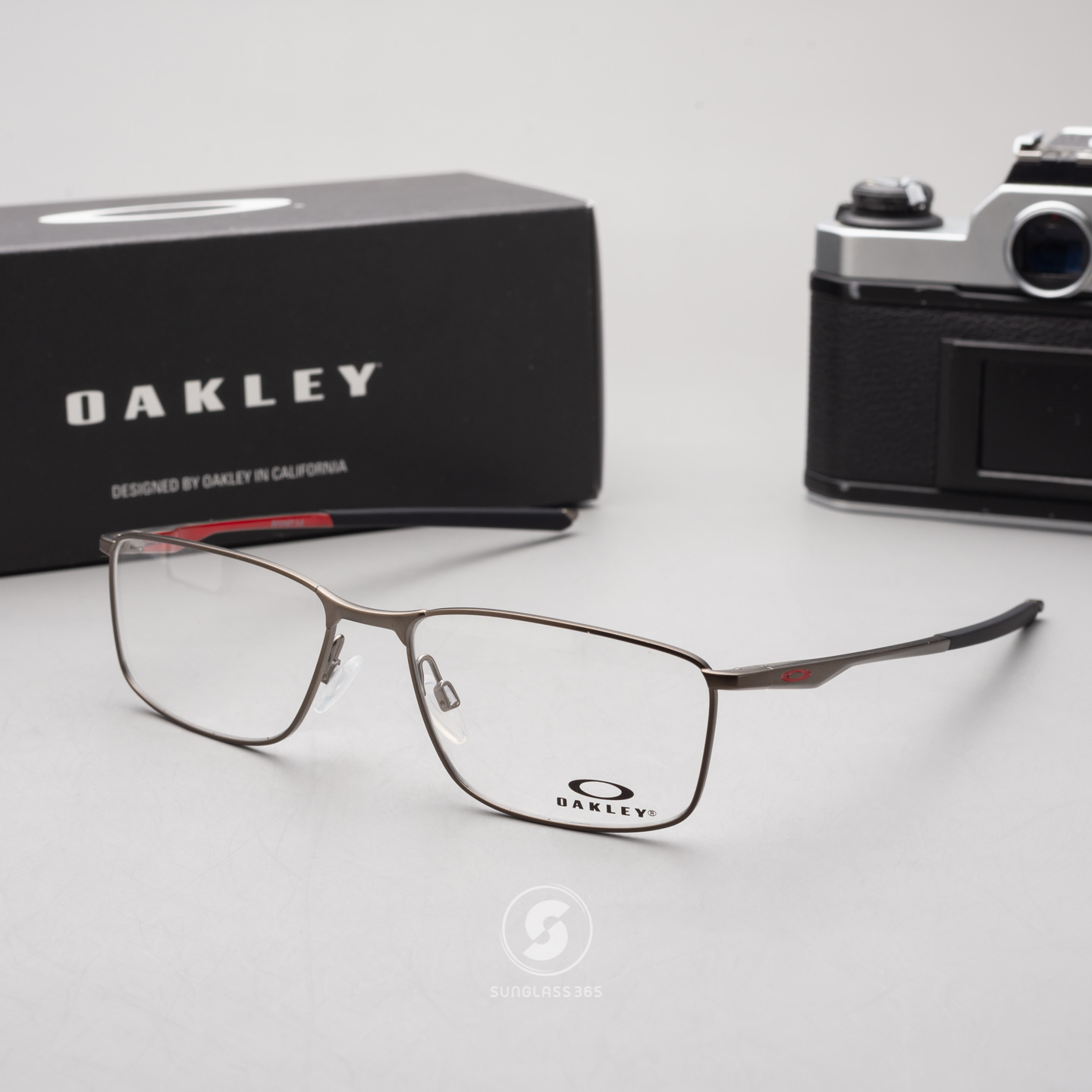 Oakley Socket 5.0 OX3217-03 Satin Brushed Chrome