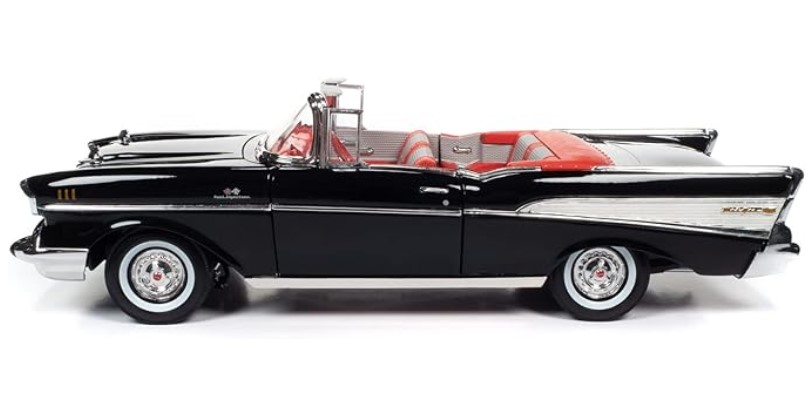 โมเดลรถ โมเดลรถยนต์ James Bond 1957 Chevrolet Bel Air 3