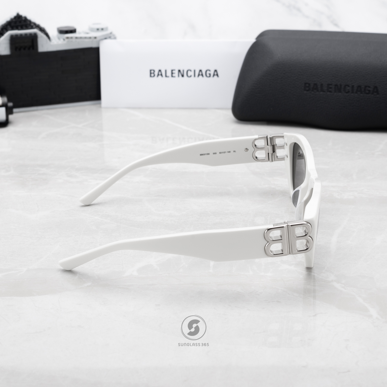 แว่นกันแดด Balenciaga BB0311SK 003