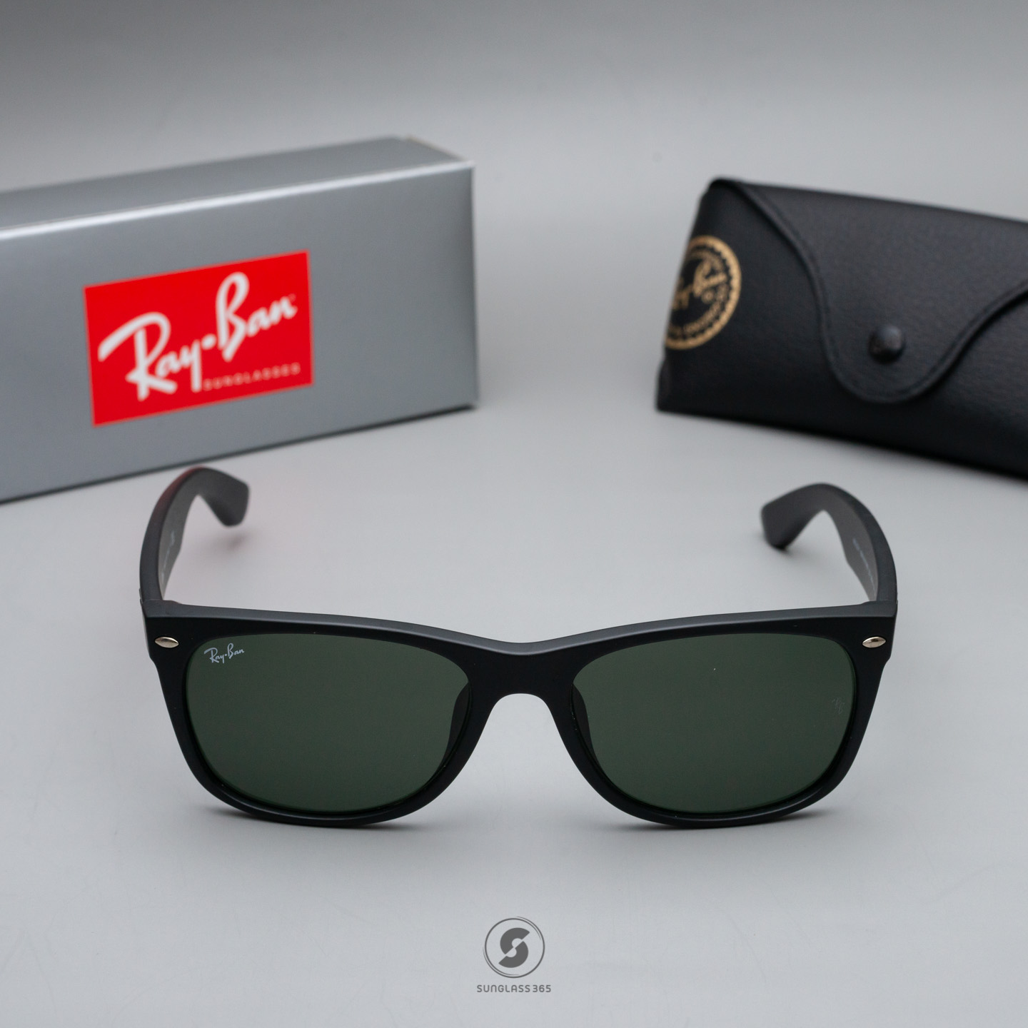 Ray Ban Wayfarer RB2132F 622 Rubber Black Frame