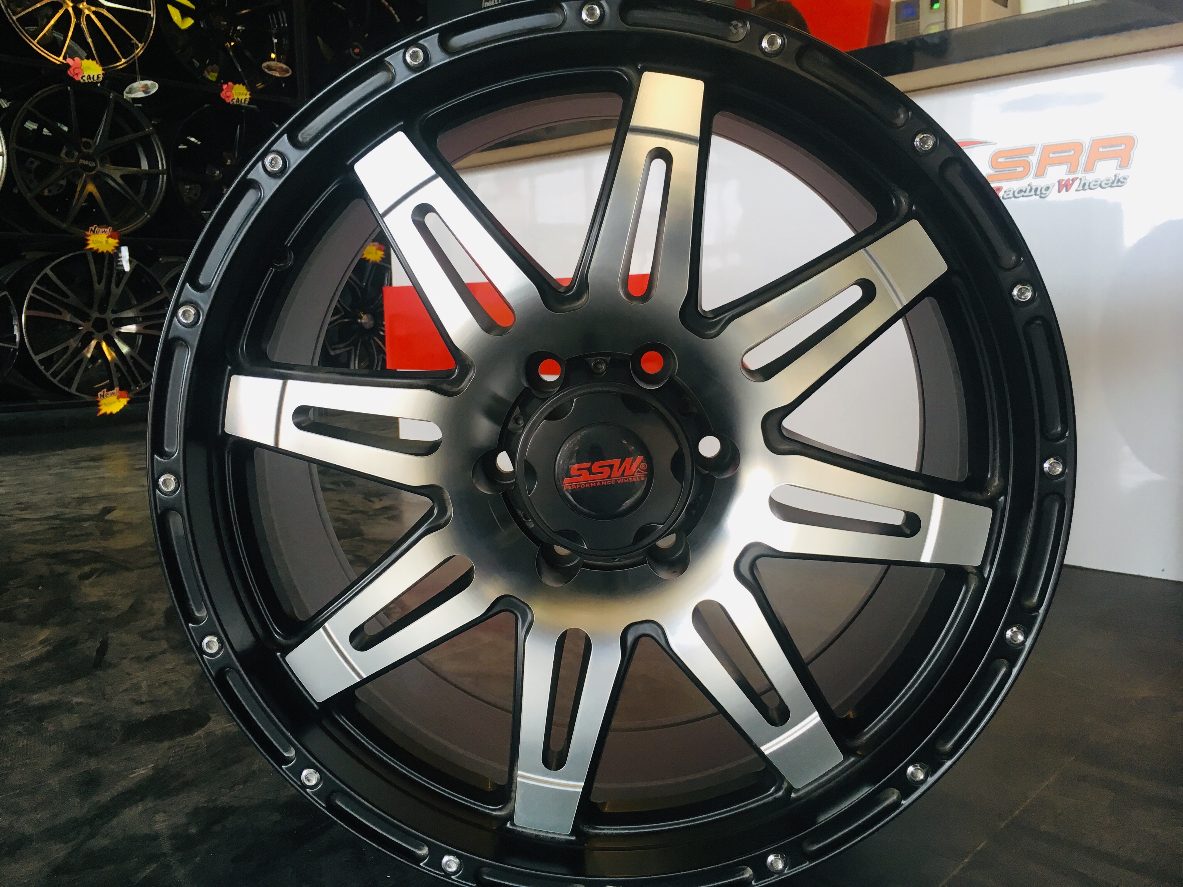 Model:MONTE S-265 SSW Size:20x9.0 inch Offset:+25 pcd:6x139.7 Center Bore:110 mm Color:FAP/BKM