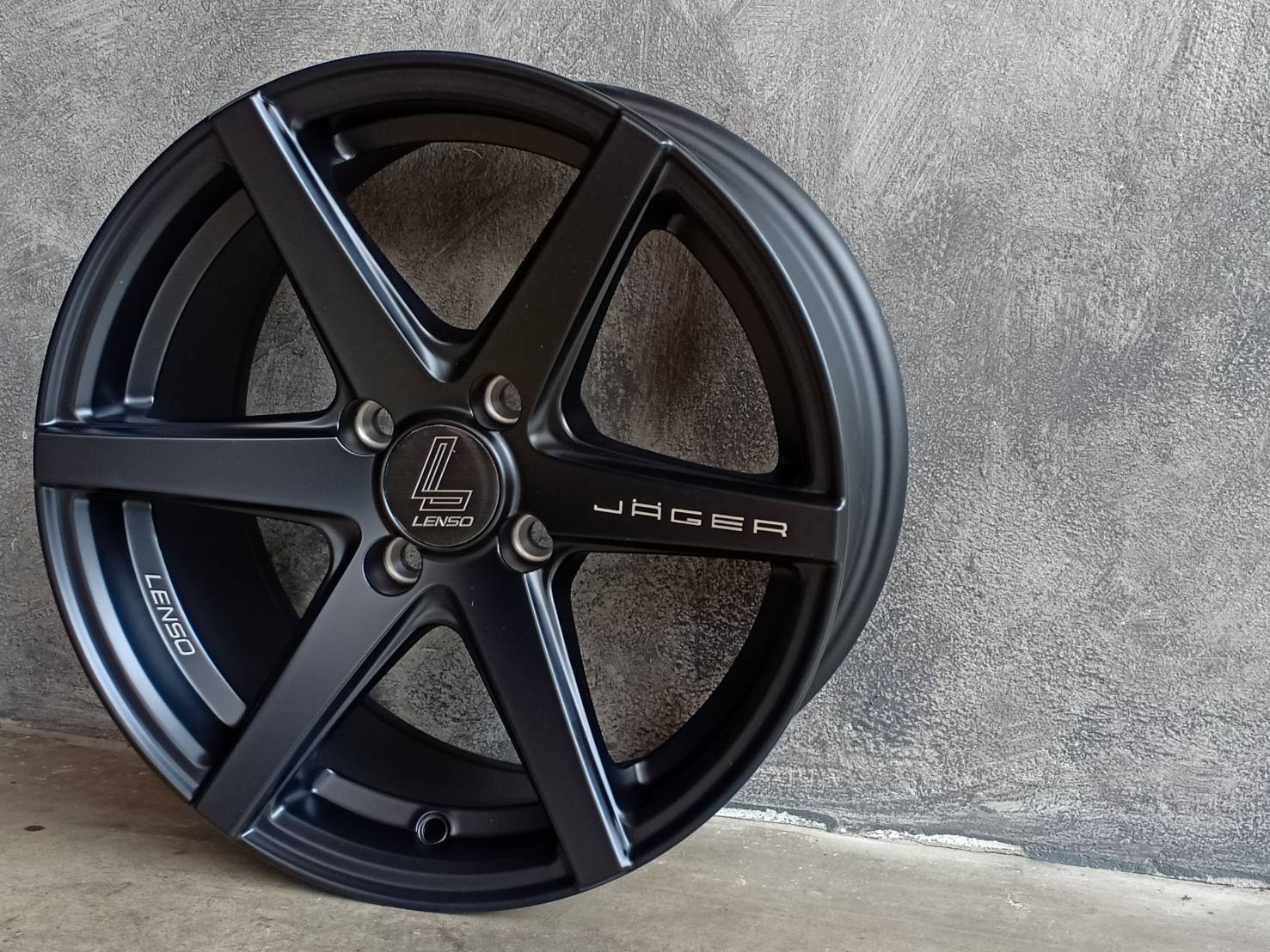 JAGER-CRAFT 15X7 4X100 +35 73/65 MBW