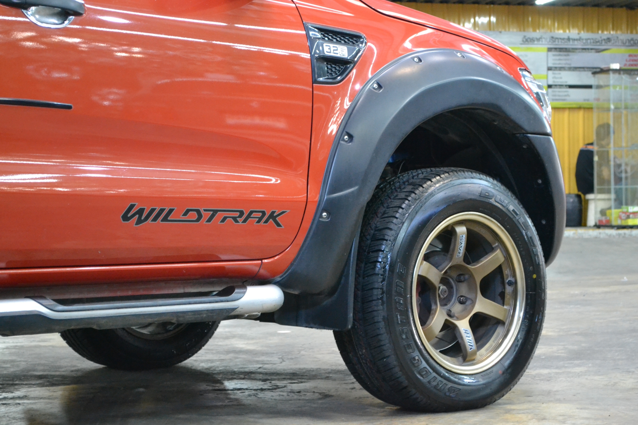 BRIDGESTONE DUELER H/T 684 II 265-60-18 เส้น 5500 ปกติ 8500