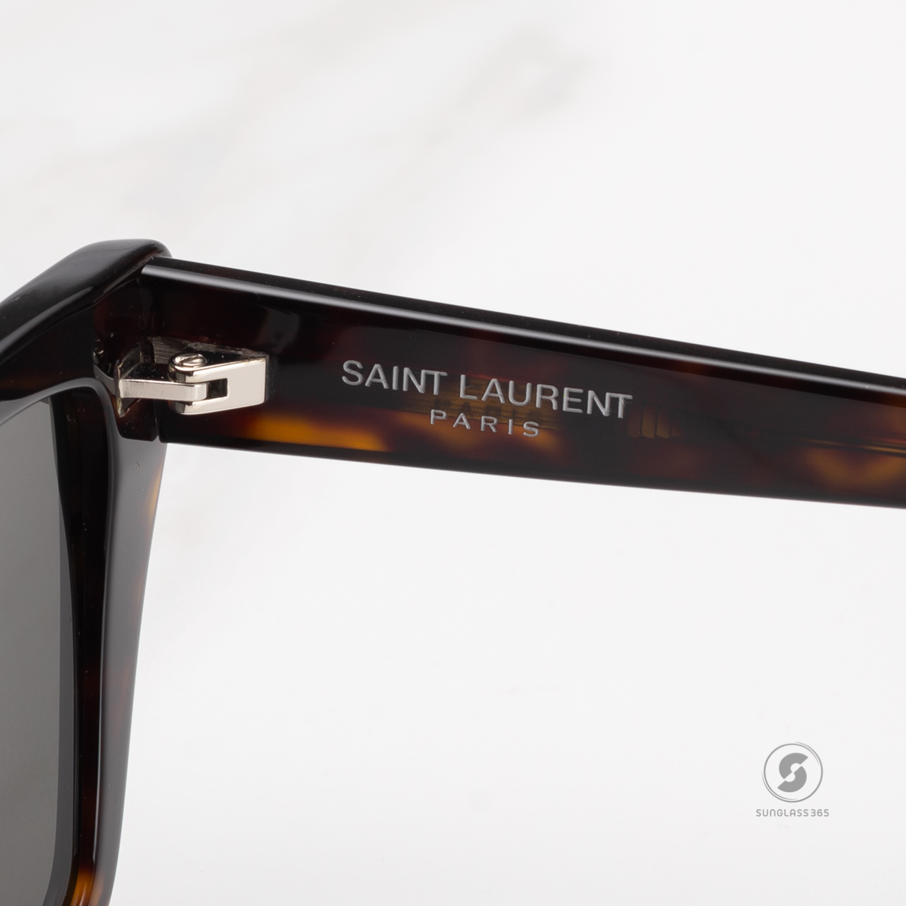 แว่นกันแดด YVES SAINT LAURENT MICA SL276 033