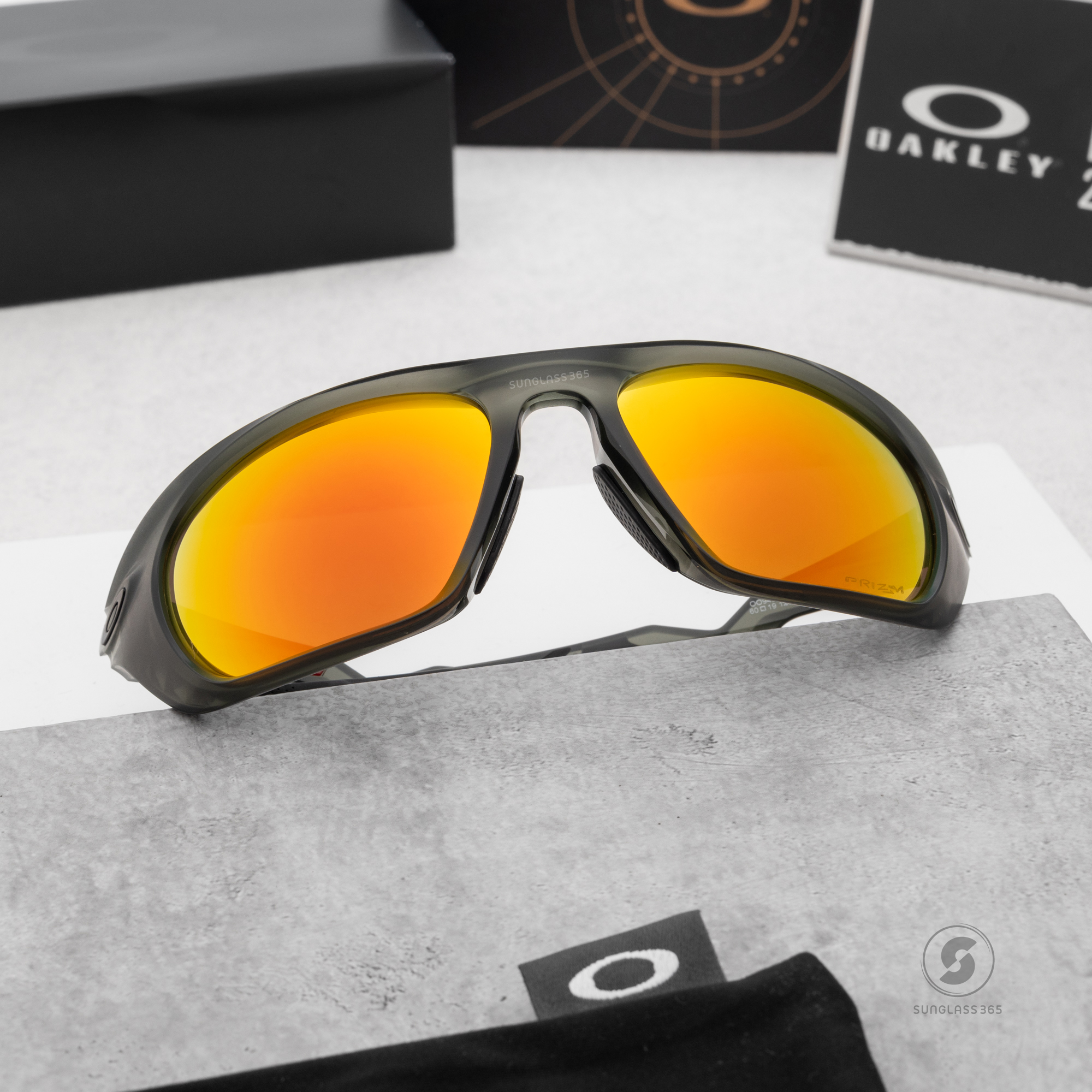 OAKLEY Lateralis OO9431-04 Matte Olive Ink Prizm Ruby