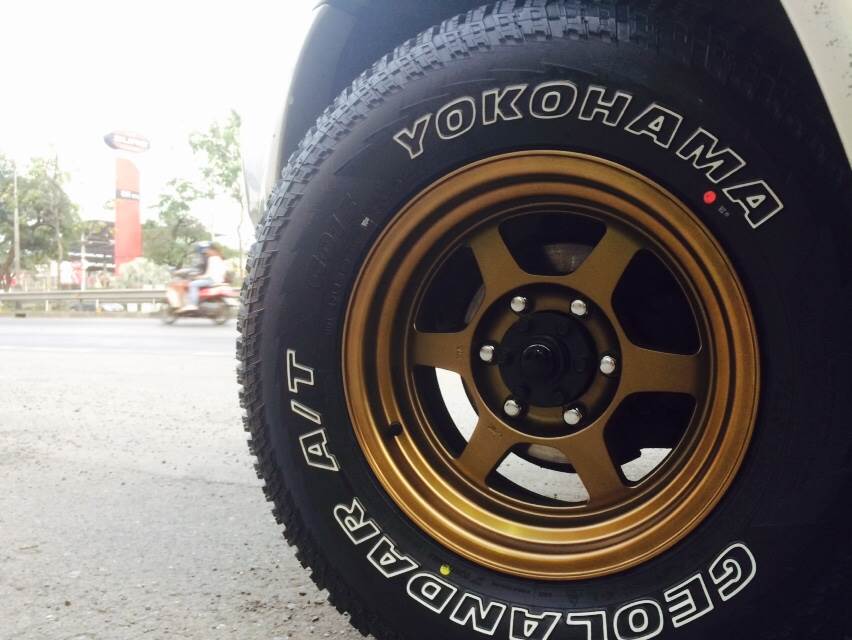 OFF ROAD ขอบ16+ยาง YOKO G015 AT 265/70-16 ชุด 25,500.-ปกติ 42000