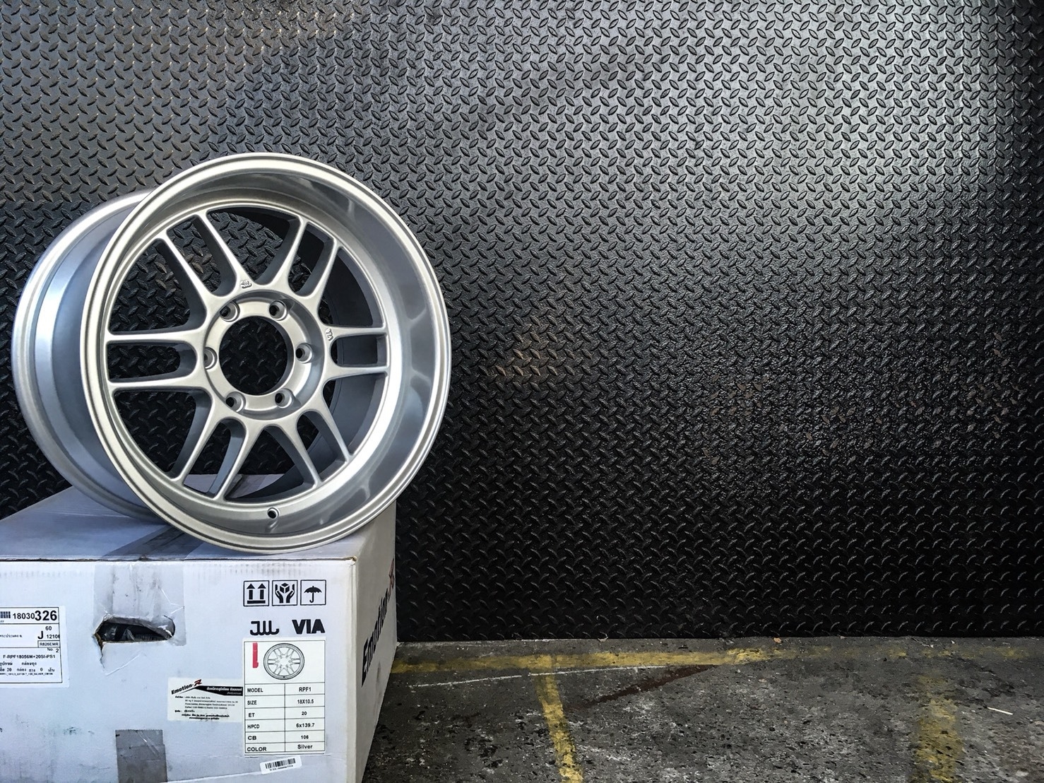 ENKEI RPF1ขอบ18 ราคาถูก งานออฟลึก