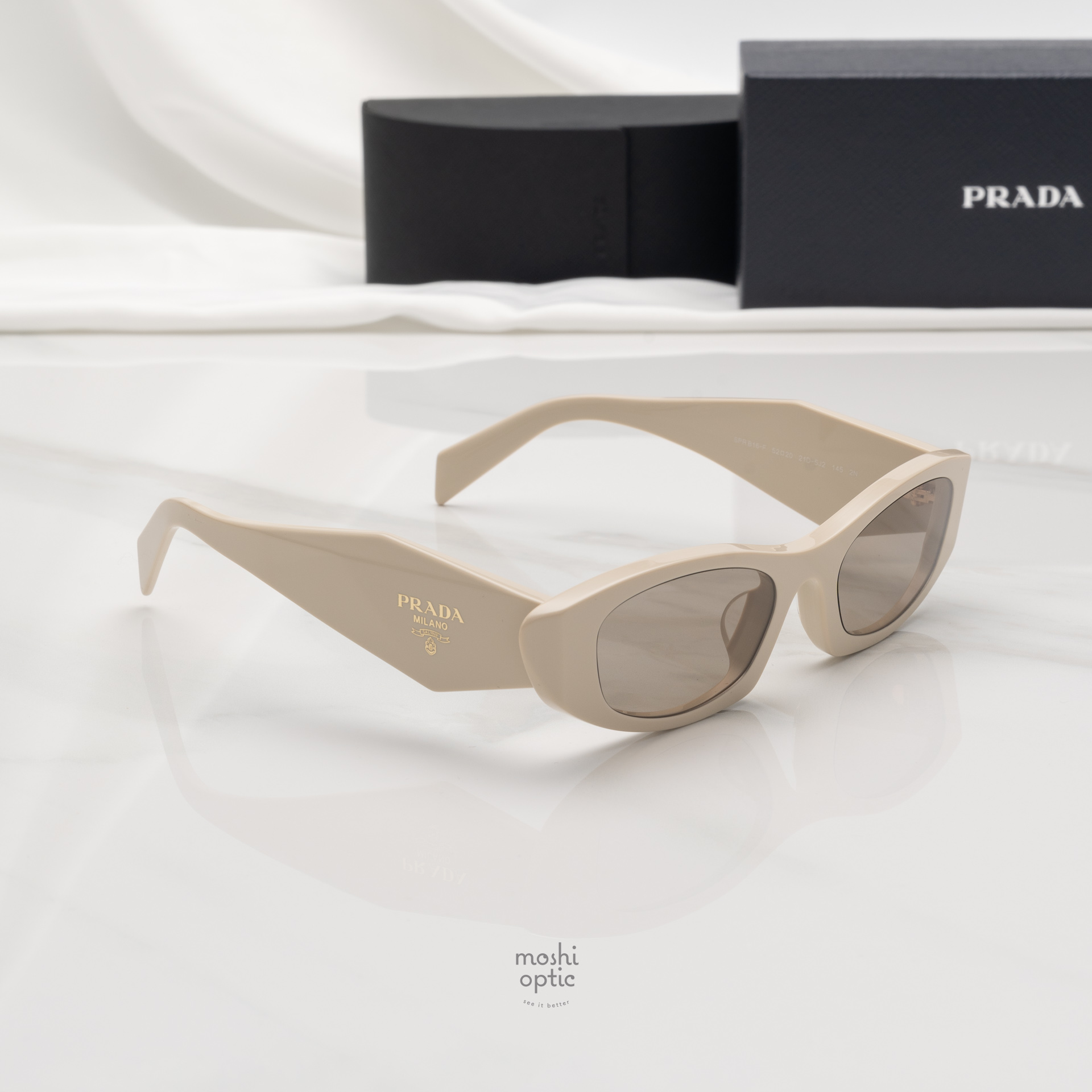 แว่นกันแดด PRADA PRB16SF 21D5J2