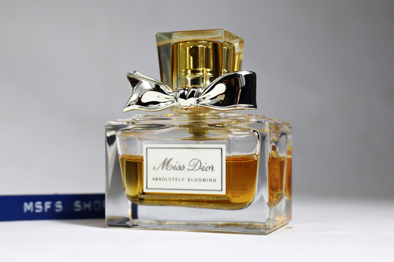 [Vintage] 🌟 Dior Miss Dior Absolutely Blooming EDP 30ml Spray แบบสเปรย์ - น้ำหอม Vintage