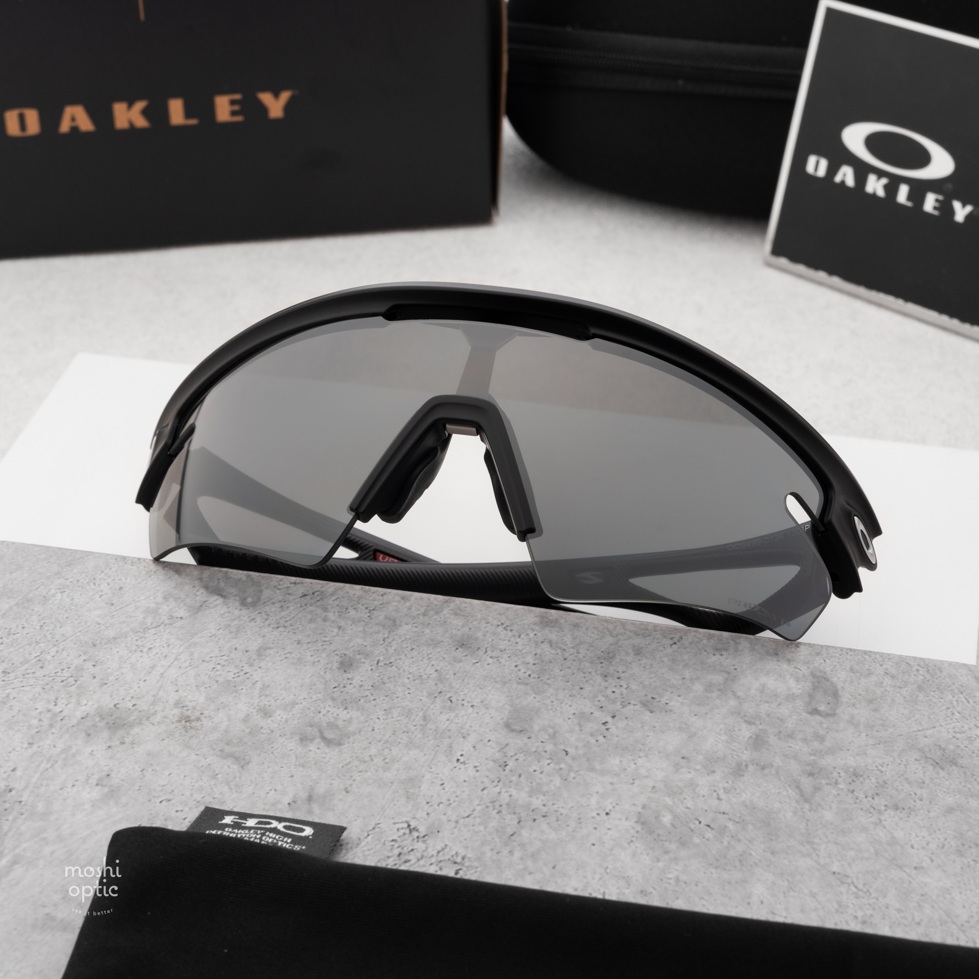 OAKLEY Sphaera Slash OO9499-01 Matte Black Polarized