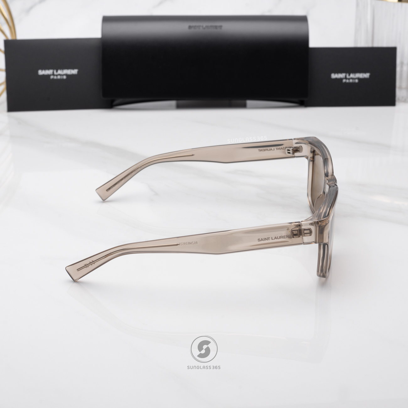 แว่นกันแดด YVES SAINT LAURENT SL674 005
