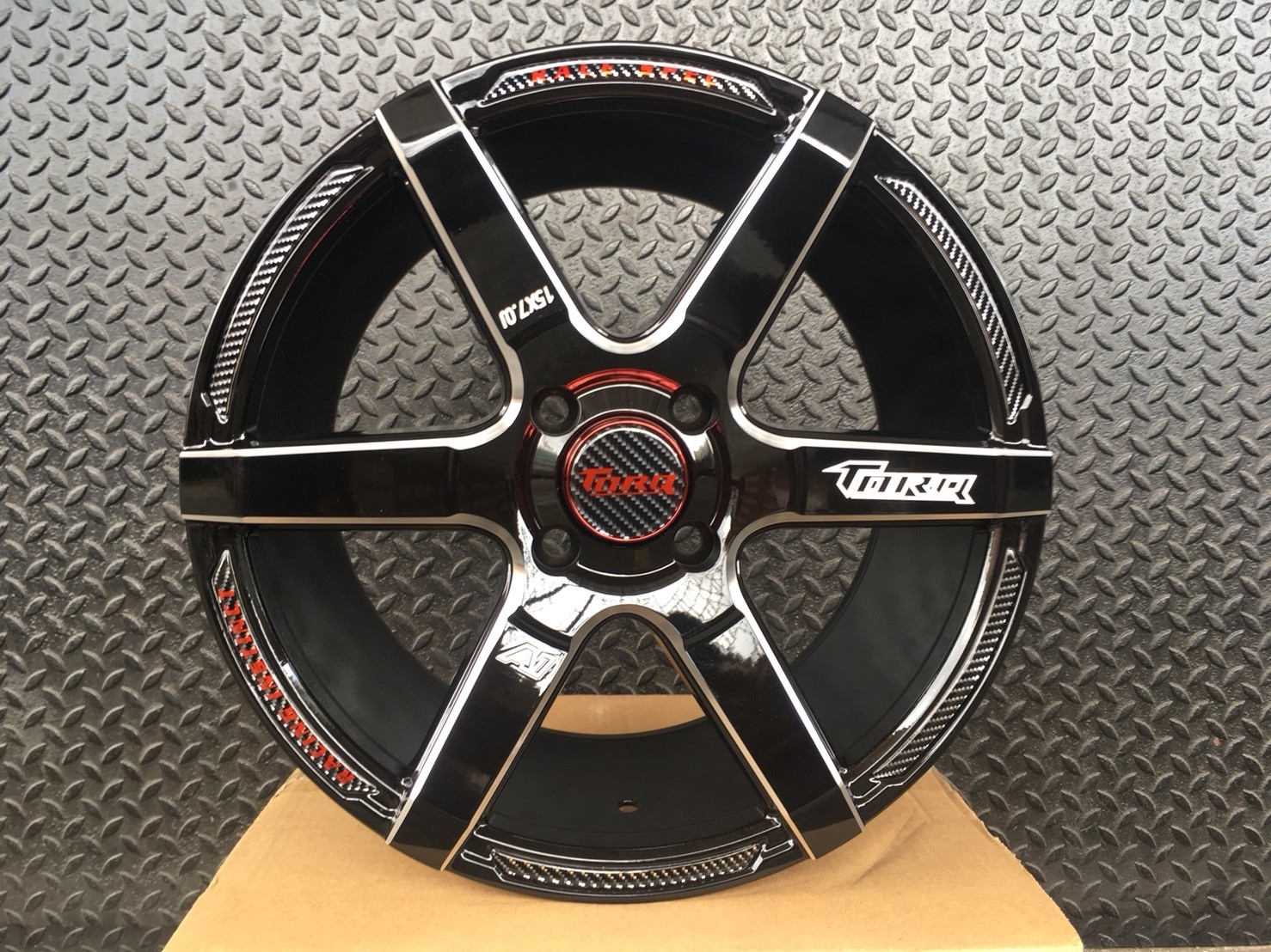 ล้อแม็กซ์ SA1 APP TORQ ขอบ15นิ้ว วงละ 2,250.-