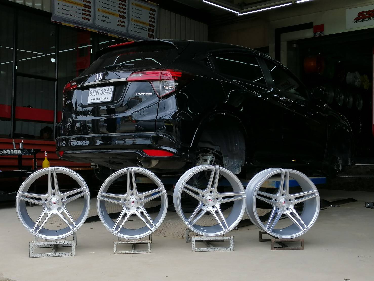 ล้อแท้ INFORGED IFG5 ขอบ18 ราคาถูก