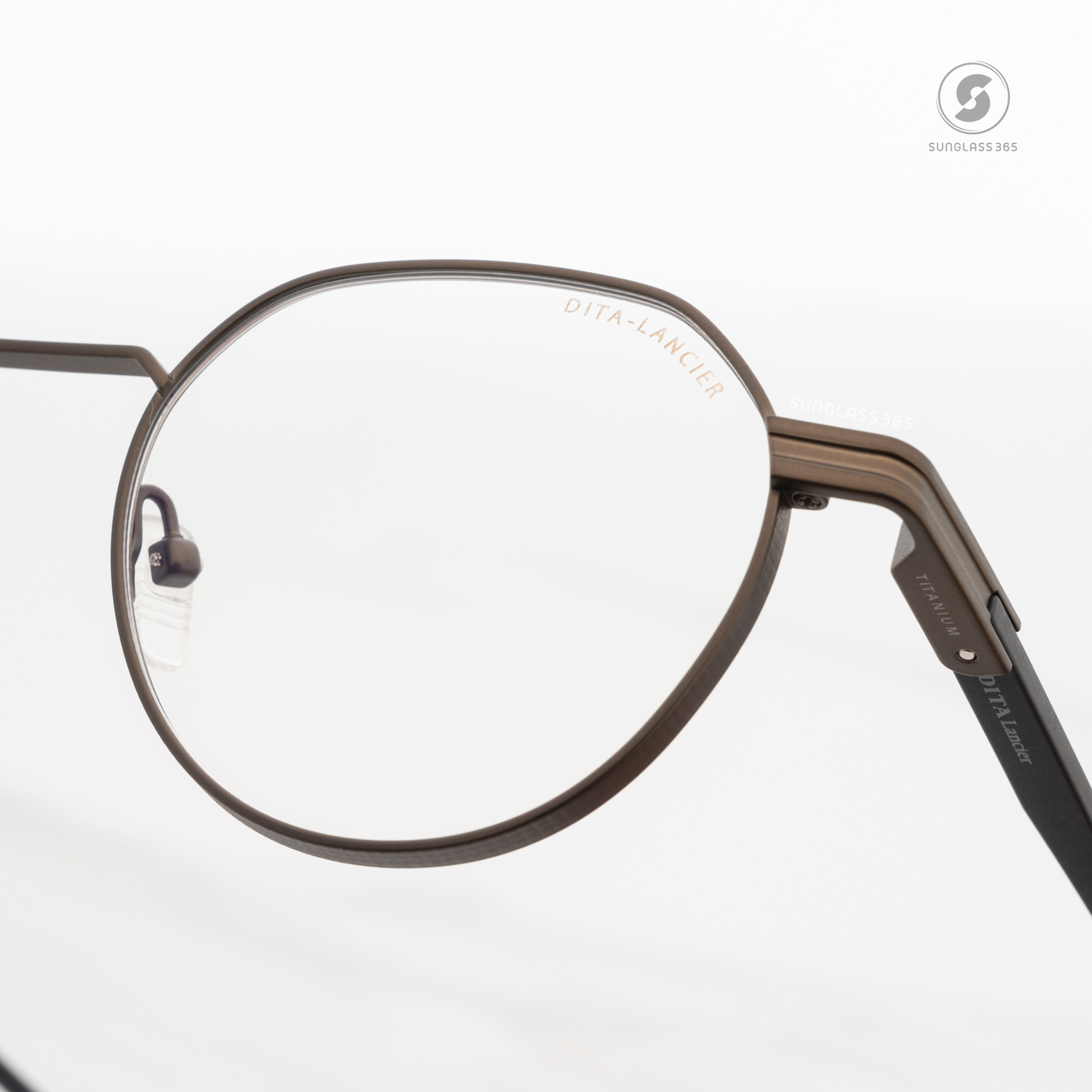 แว่นสายตา DITA LANCIER DLX420 A 02 with Blue Control Lens
