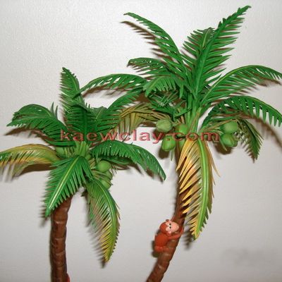 ต้นมะพร้าว ขนาดใหญ่ (Large coconut tree)