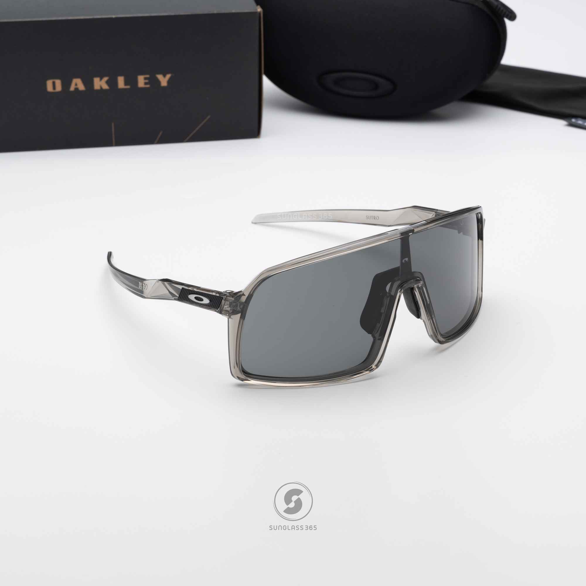 OAKLEY OO9406A-19 Sutro(A) Transparent Grey Ink Prizm Grey