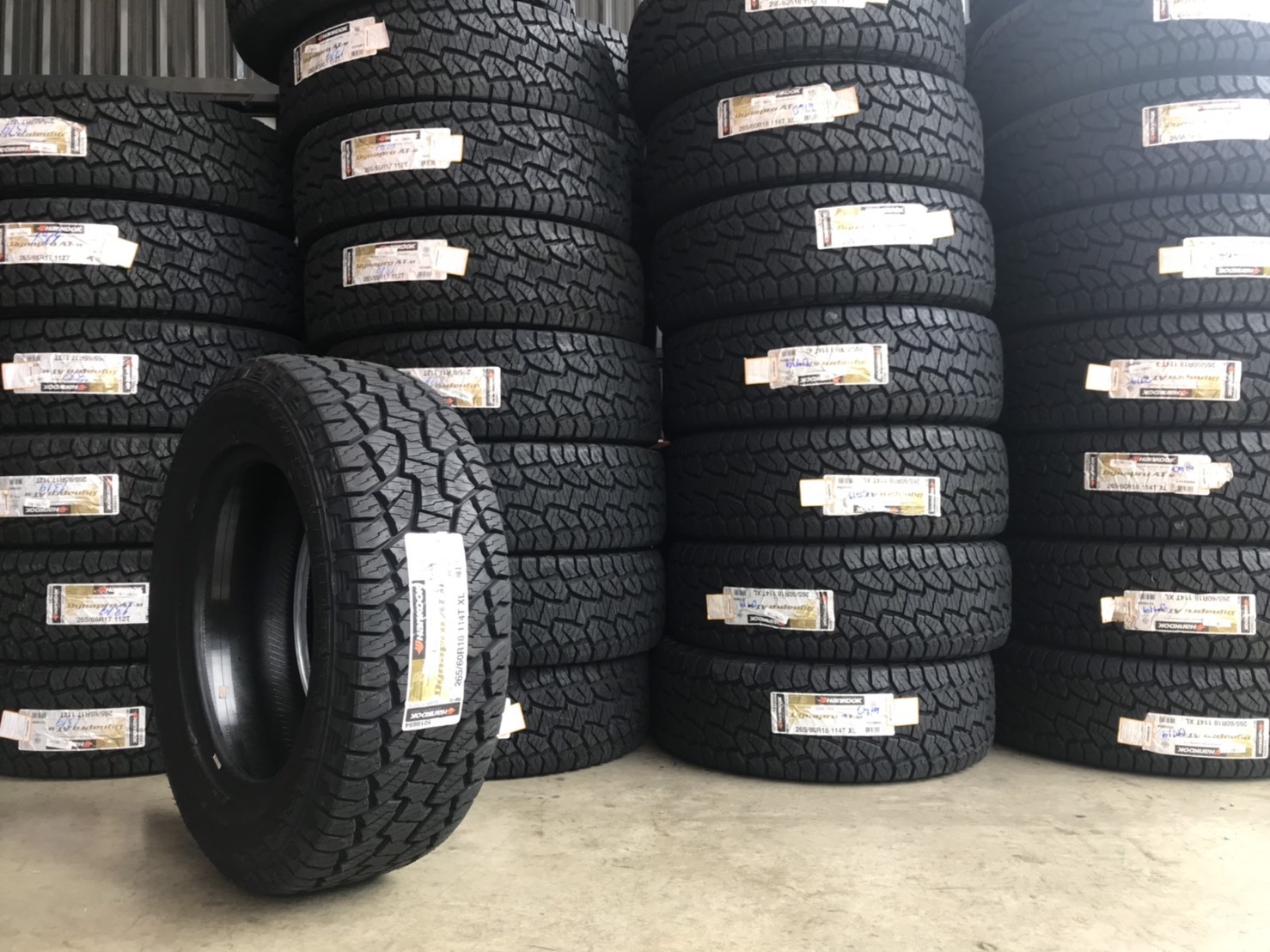 ยางเข้าใหม่ ลดราคา HANKOOK ATM 265/60R18 114T Y19