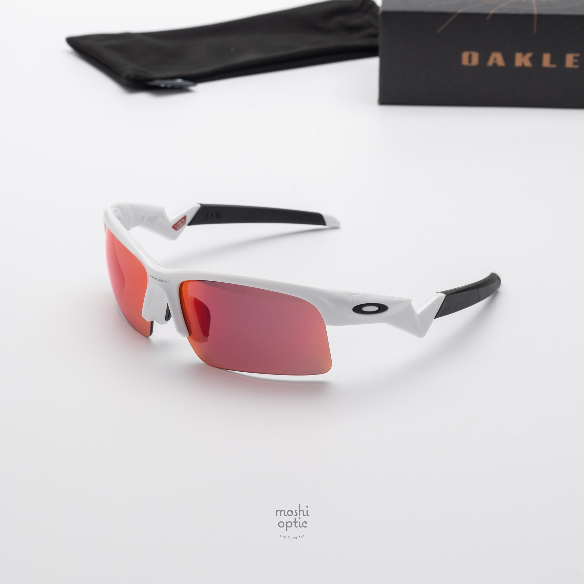 Oakley Capacitor OJ9013-03 Polished White Prizm Field