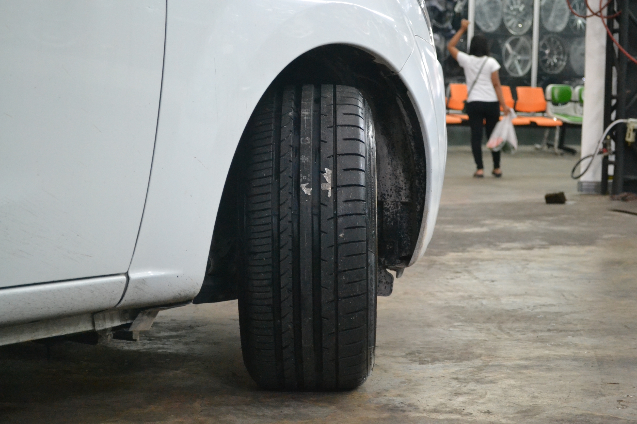 DUNLOP SP SPORT MAXX050+ 235/40R18 ขาย 3750 ปกติ 9000