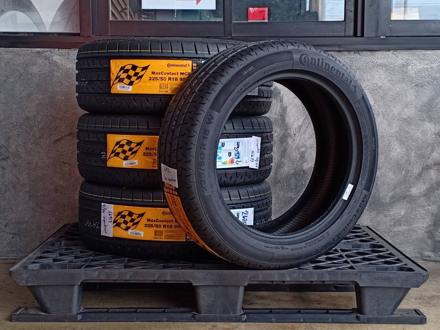 CONTINENTAL MAXCONTACT MC6 225/50R18 ปี20