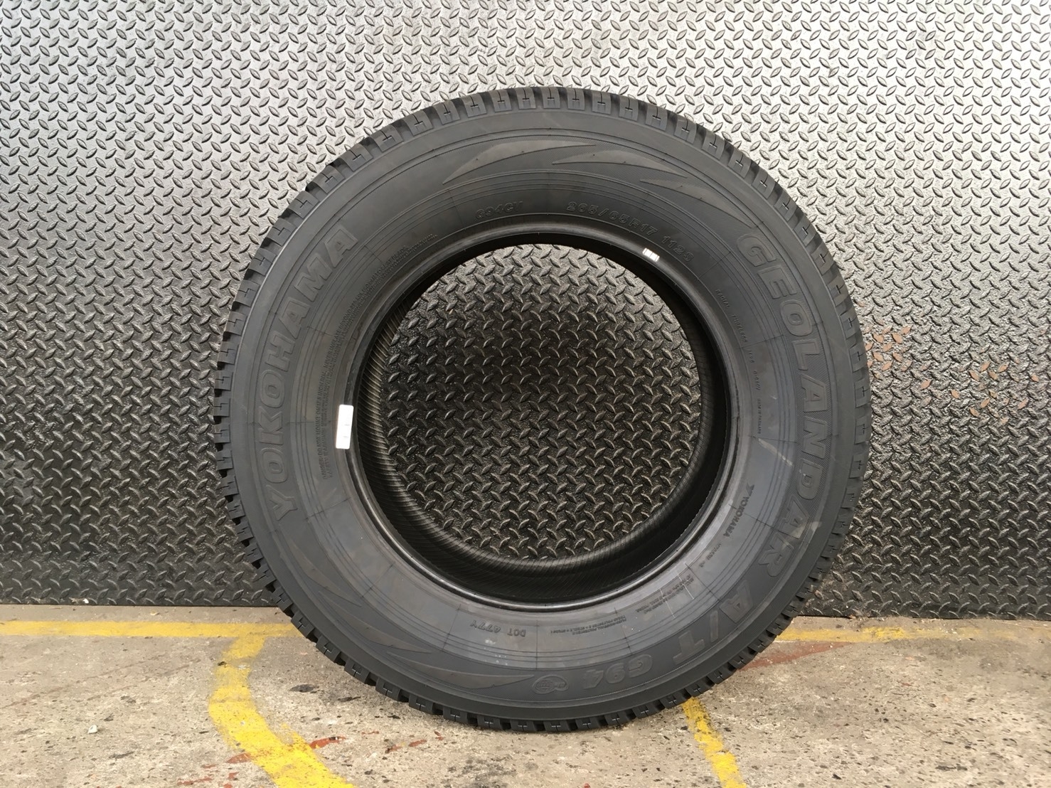 YOKOHAMA GEOLANDAR A/T G94 265-65-17 ปี18