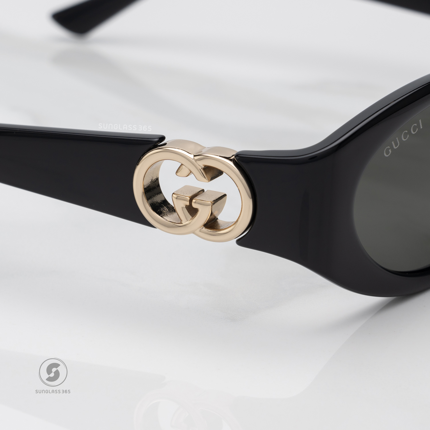 แว่นกันแดด Gucci GG1662SA 001