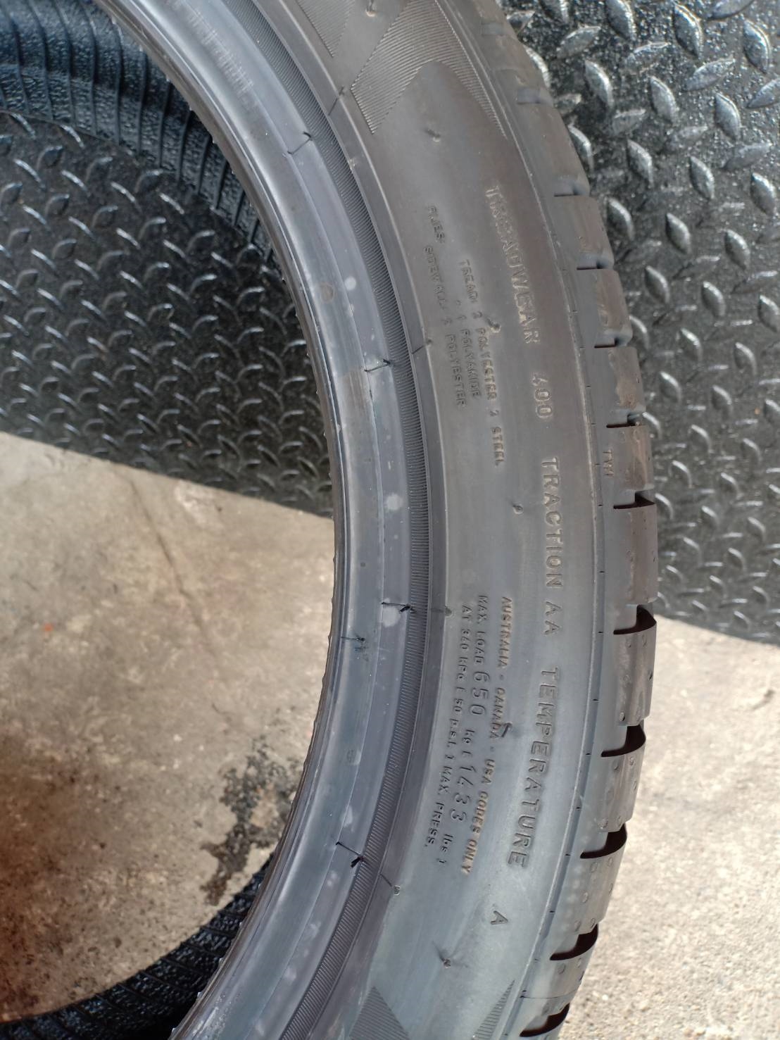 PIRELLI 215/45R18 DRAGON SPORT เส้น 3500 ปกติ 5000