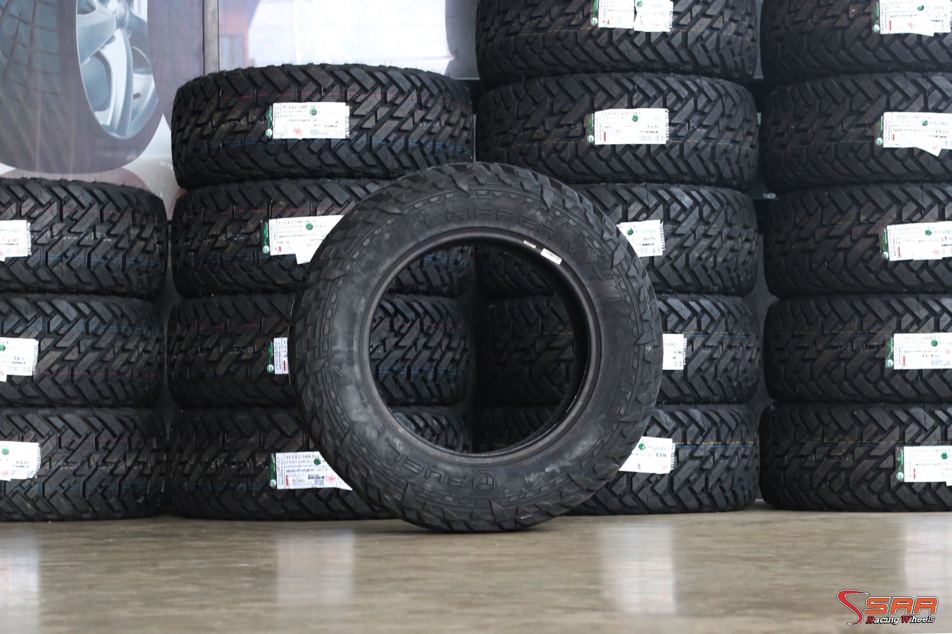 ยางเข้าใหม่ ลดราคา FUEL MT 35x12.5R20 121Q Y19
