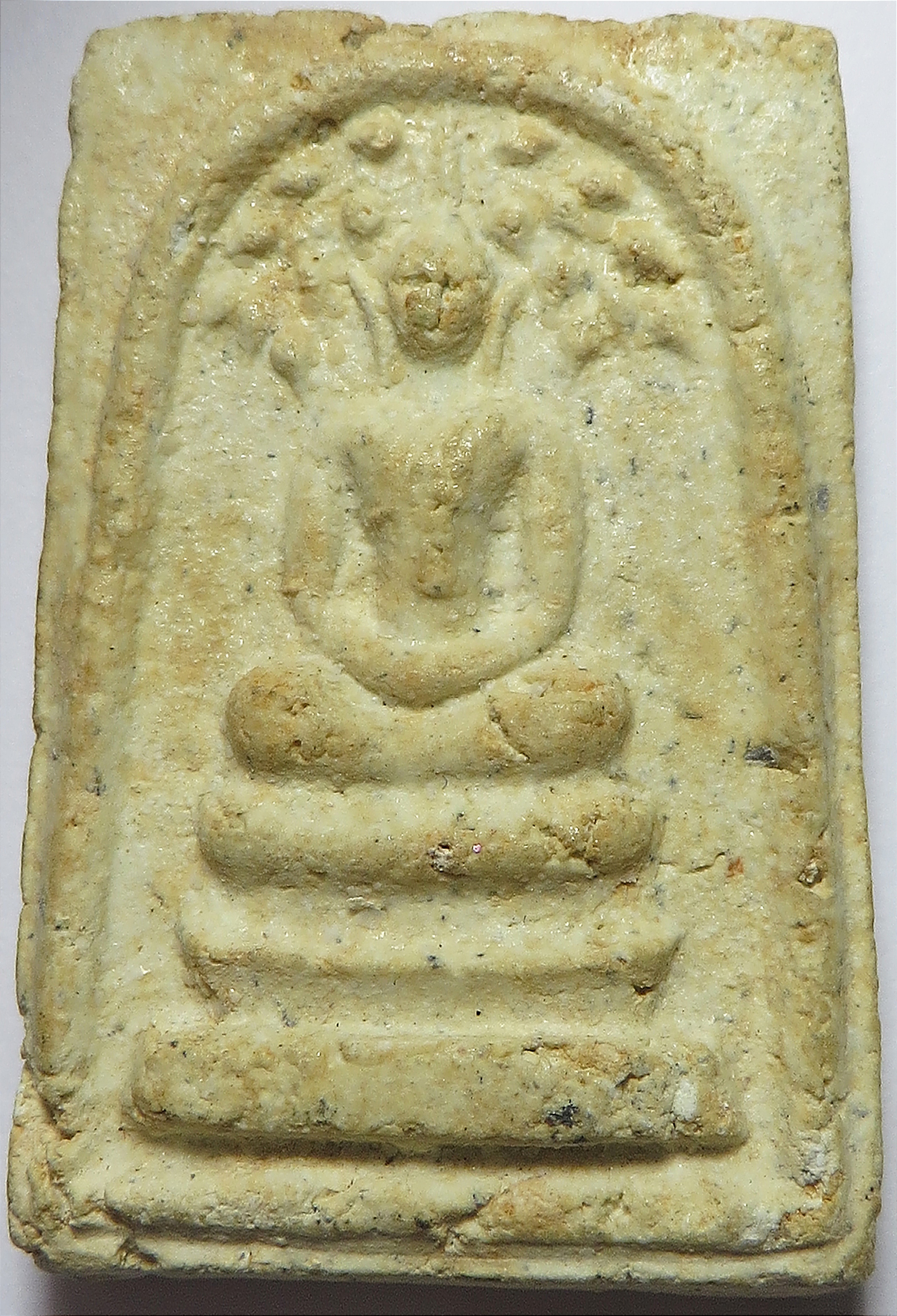 1681 พระสมเด็จ ปรกโพธิ์ หลังปั๊มหมึก ตราวัด เนื้อผงพุทธคุณ มวลสารมาก (รับประกัน พระแท้ + ส่งฟรี ทั่วประเทศ)