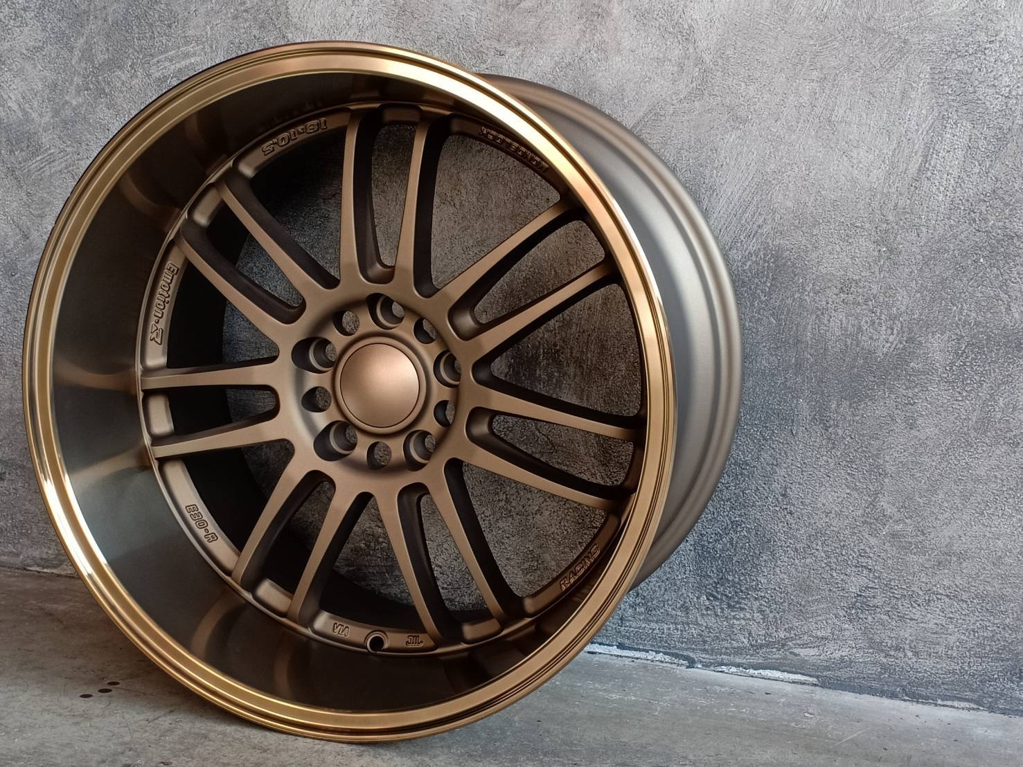 ล้อแม็ก ZRE 18X9.5 / 10.5 5X114.3 ET+15 BZ